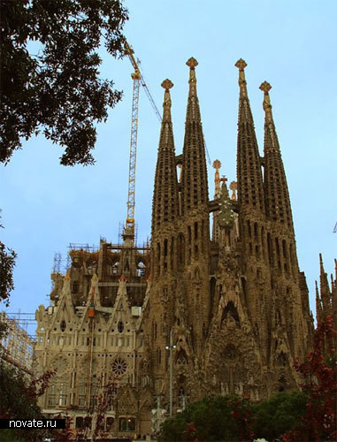 ����� Sagrada Familia � �������