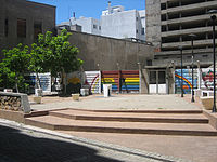 Plaza y monolito de la diversidad sexual.jpg